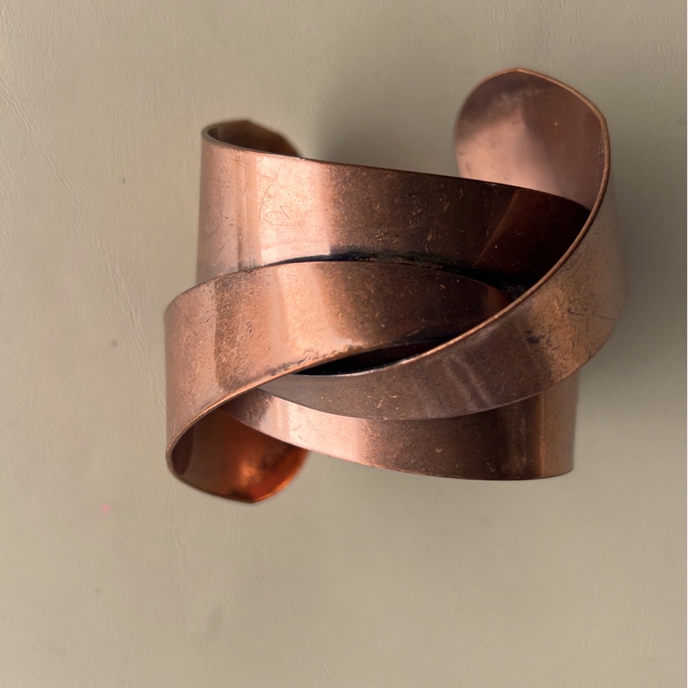 Bangle - Picture 1 of 3